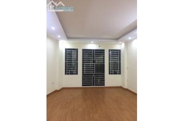 Bán nhà ngõ Linh Quang, Quận Đống Đa, ngõ thông, 38m2, 4 tầng, giá 4,1 tỷ.